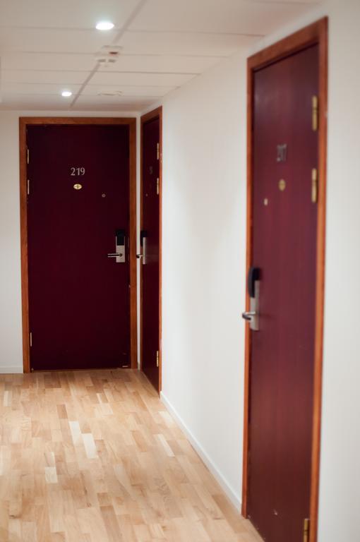 Stay Xtra Hotel Kista ストックホルム エクステリア 写真