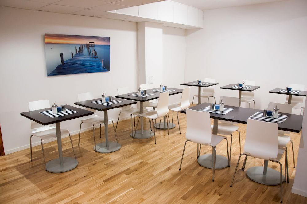 Stay Xtra Hotel Kista ストックホルム エクステリア 写真