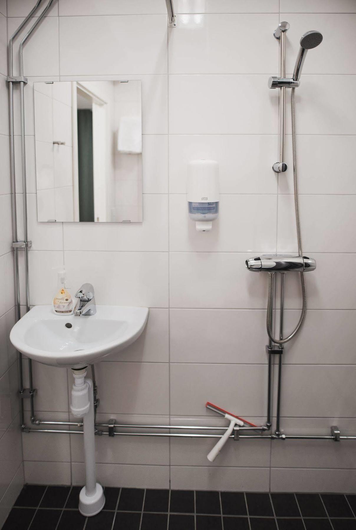 Stay Xtra Hotel Kista ストックホルム エクステリア 写真